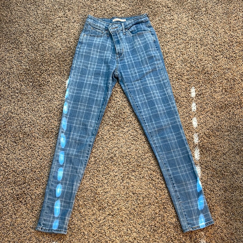 721 Levi’s high rise skinny jeans